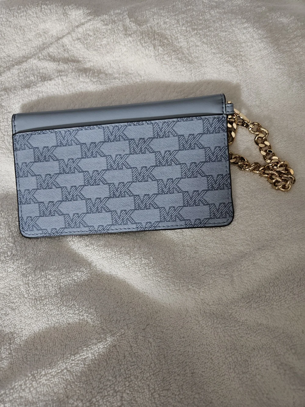 💕💖Michael Kors Light Blue Logo Envelope Wristlet - Preowned💞💔